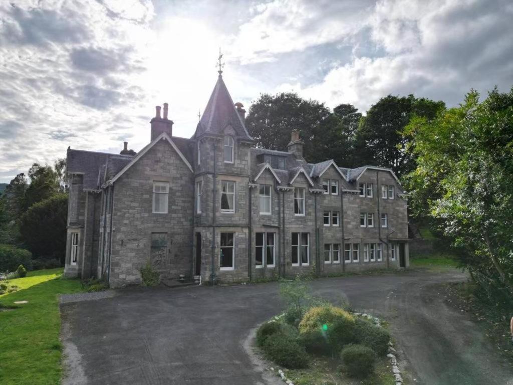מלון פיטלוצ'רי Wellwood Manor מראה חיצוני תמונה